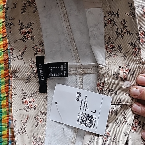 Bell bottoms - Picture 7 of 8